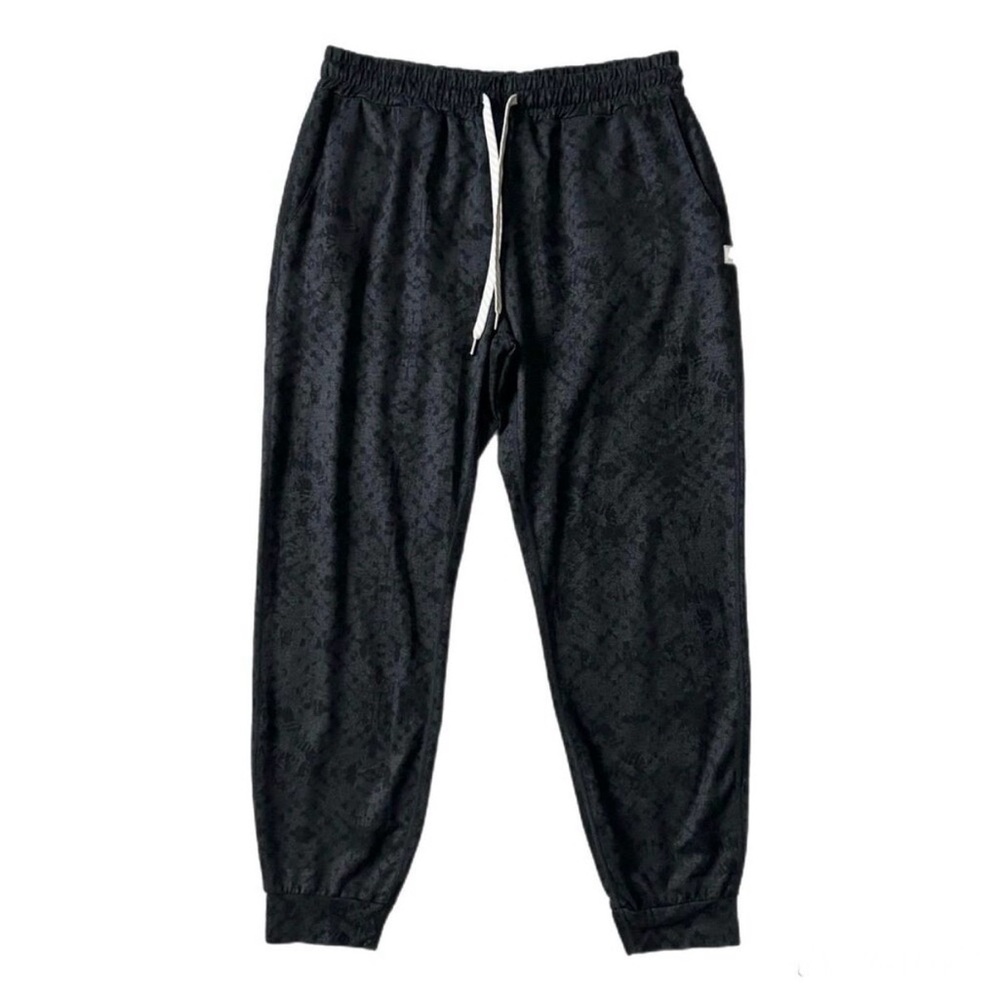 Women's Black Vuori Joggers